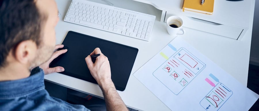 طراحی سایت کاملا واکنشگرا با UI و Ux
